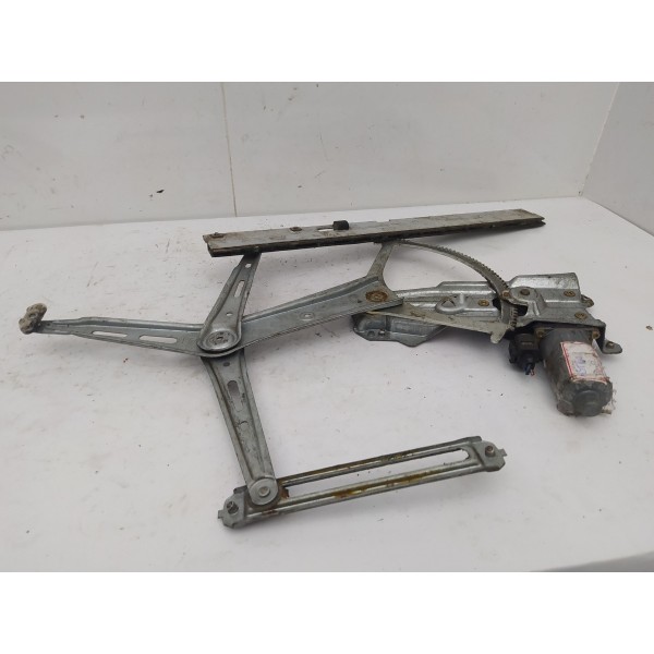 Máquina Vidro Dianteira Direita Chevrolet Zafira 2009 2010
