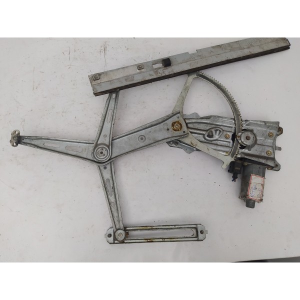 Máquina Vidro Dianteira Direita Chevrolet Zafira 2009 2010