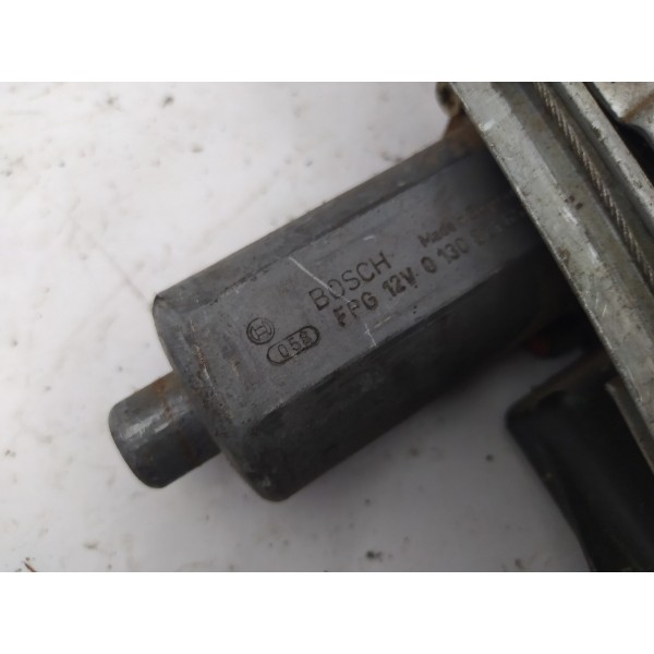 Máquina Vidro Traseira Direita Chevrolet Omega 1998 1999