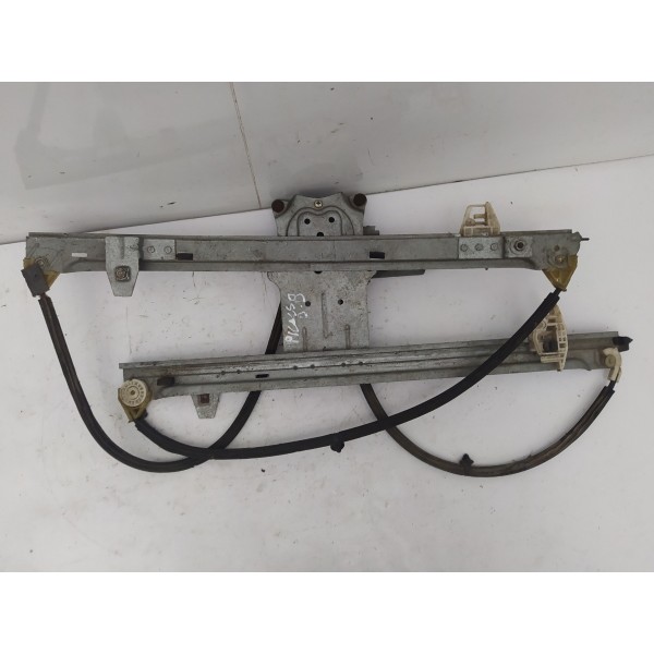 Máquina Vidro Dianteira Direita Citroën Picasso 2006 2007