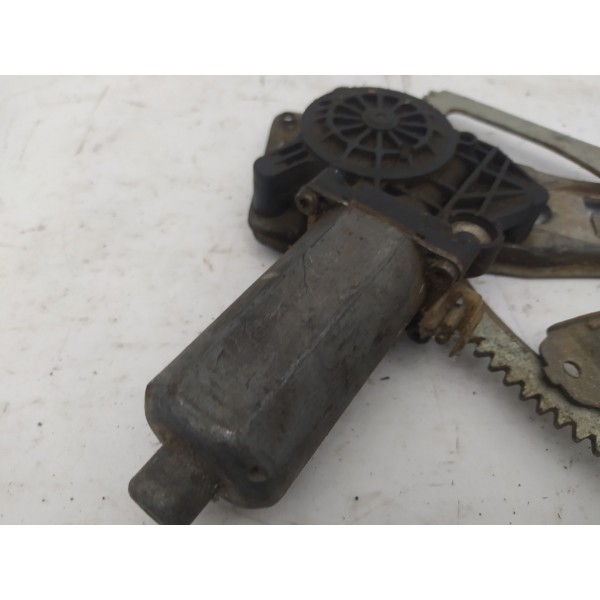 Máquina Vidro Dianteira Esquerda Mercedes Benz C180 1997 98