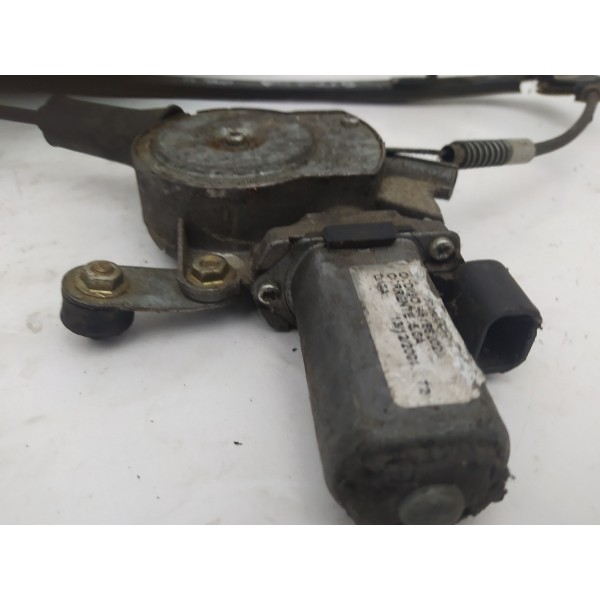 Máquina Vidro Dianteira Esquerda Fiat Strada 1996 1997 1998