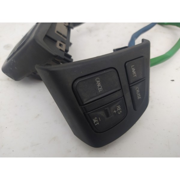 Par Botão Comando Volante Suzuki Sx4 2017 2018