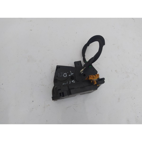 Fechadura Porta Traseira Direita Chevrolet Spin 2013 2014