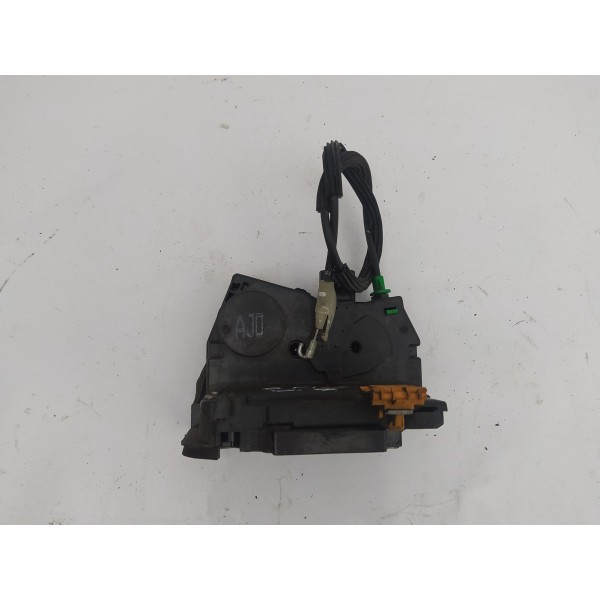 Fechadura Porta Dianteira Direita Chevrolet Spin 2013 2014