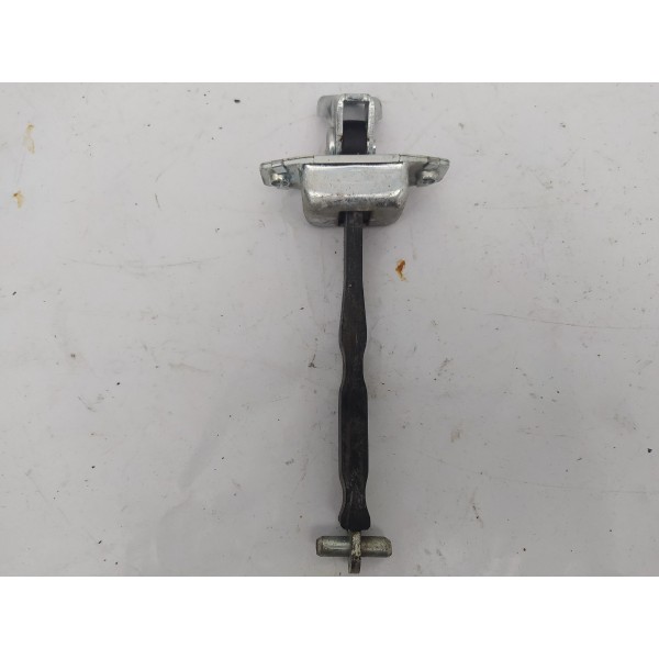 Limitador Porta Traseira Esquerda Suzuki Sx4 2017 2018