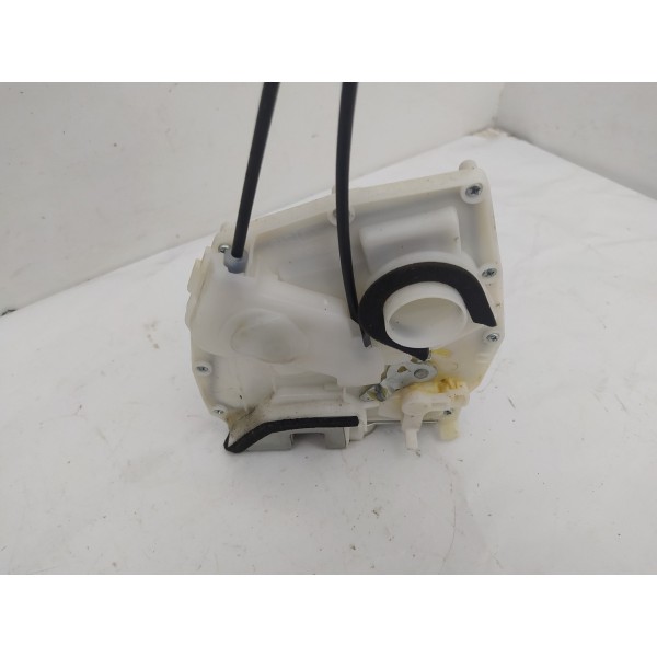 Fechadura Porta Traseira Esquerda Suzuki Sx4 2017 2018