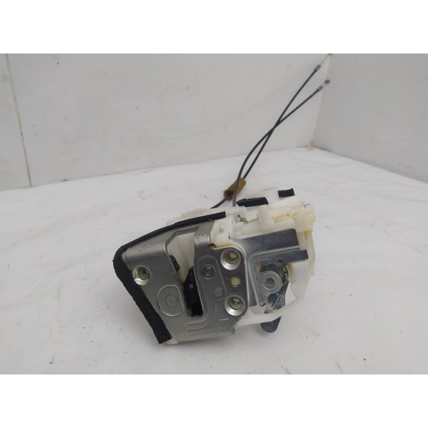 Fechadura Porta Traseira Esquerda Suzuki Sx4 2017 2018