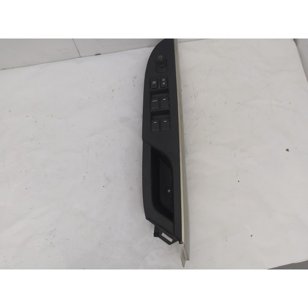 Botão Comando Vidro Dianteiro Esquerdo Suzuki Sx4 2017 2018