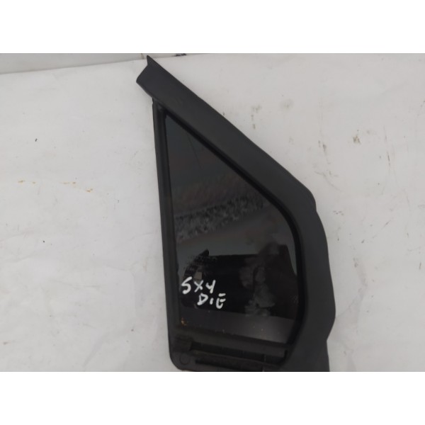 Vidro Fixo Porta Dianteira Esquerda Suzuki Sx4 2017 2018