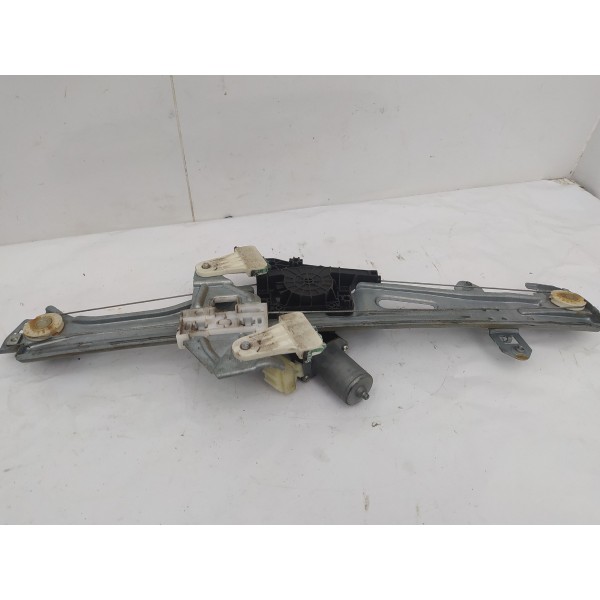 Máquina Vidro Dianteira Esquerda Suzuki Sx4 2017 2018