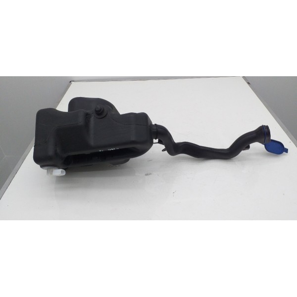 Reservatorio Água Esguicho Mercedes C180 2012 2013