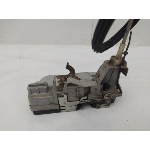 Fechadura Porta Traseira Esquerda Peugeot 307 2008 2009