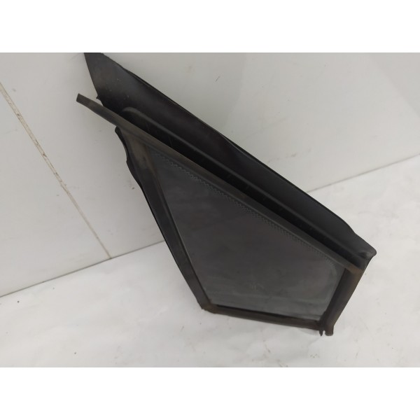 Vidro Fixo Porta Dianteira Direita Suzuki Sx4 2017 2018