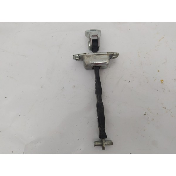 Limitador Porta Dianteira Direita Suzuki Sx4 2017 2018 2019