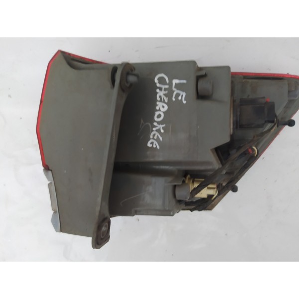 Lanterna Esquerda Jeep Grand Cherokee 2014