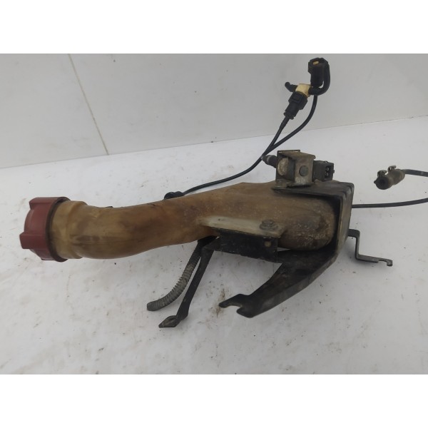 Reservatório Partida Frio Peugeot 307 1.6 16v 2008 2009
