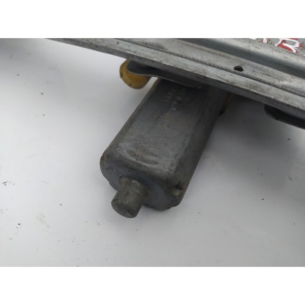 Máquina Vidro Traseira Esquerda Renault Symbol 2011 2012