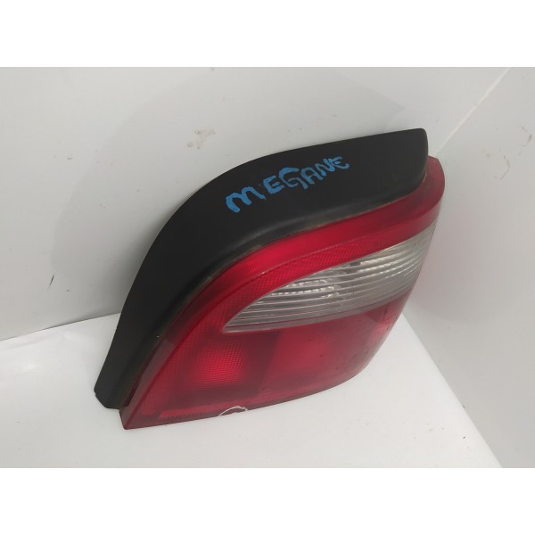 Lanterna Tras. Dir. Megane Hatch 1999/2003 7700428321