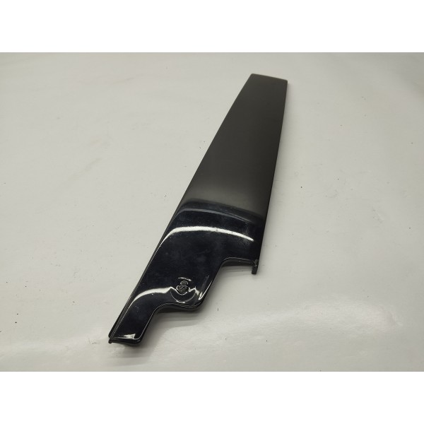 Moldura Porta Dianteira Esquerda Black Piano Audi Q3