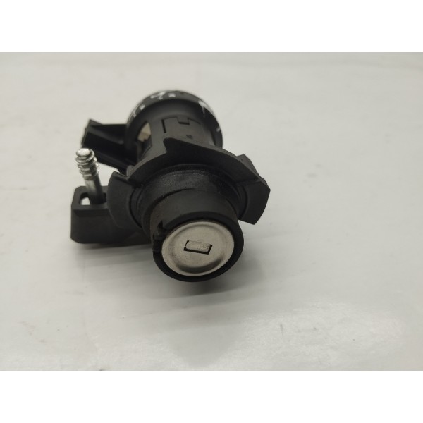 Cilindro Chave Tampa Traseira Mercedes C180 Cgi 2012