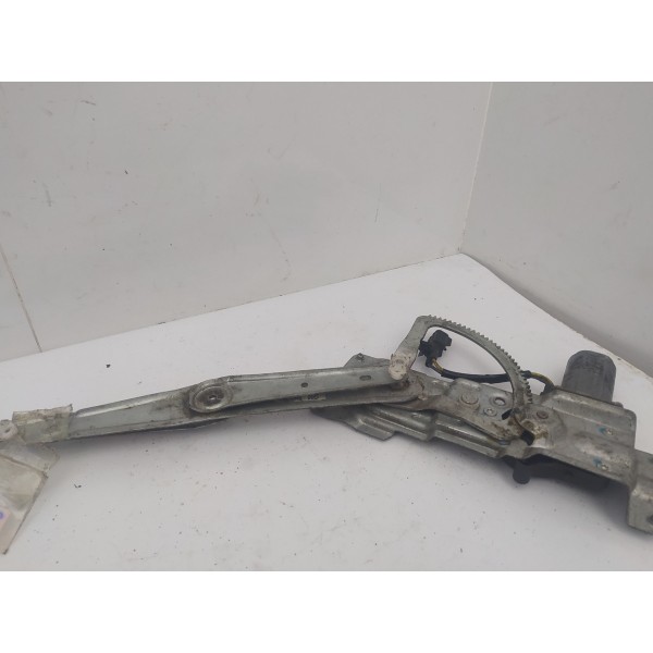 Máquina Vidro Dianteira Esquerda Chevrolet Corsa 1996 1997