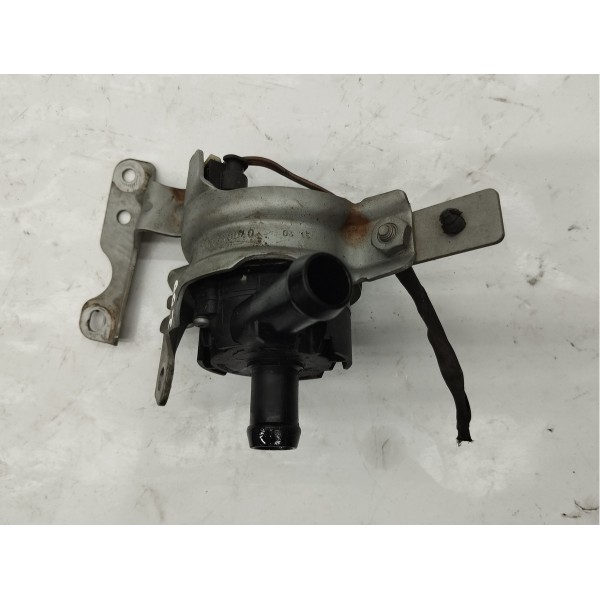 Bomba Água Auxiliar Mercedes Gla200 2016