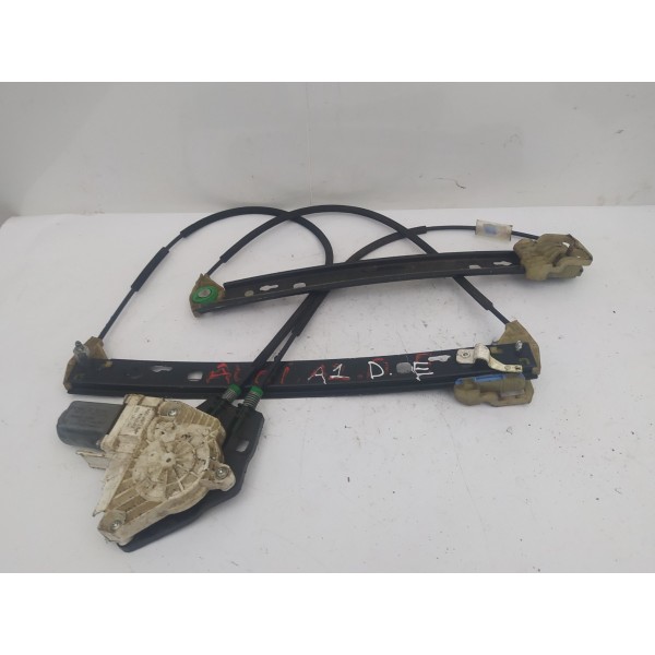 Máquina Vidro Dianteira Esquerda Audi A1 2011 2012