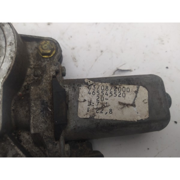 Máquina Vidro Traseira Direita Fiat Brava 1999 2000 2001