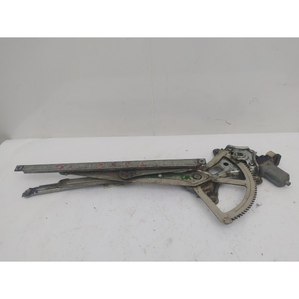 Máquina Vidro Dianteira Esquerda Mitsubishi L200 Triton 2014