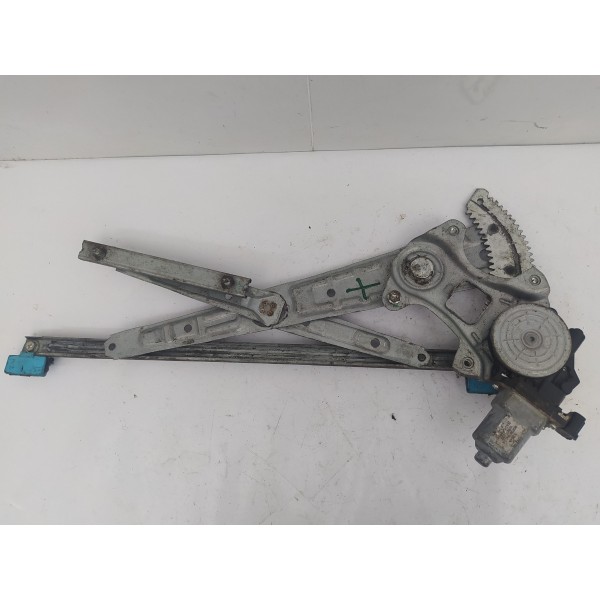 Máquina Vidro Dianteira Direita Nissan Versa 2013 2014