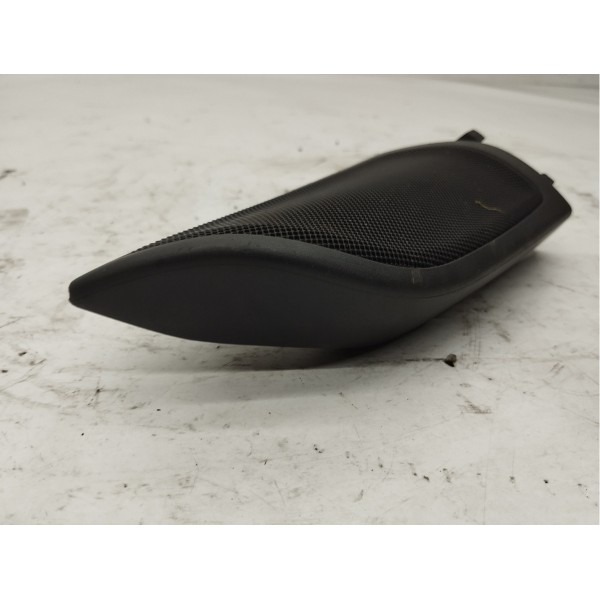 Acabamento Direito Com Tweeter Mercedes B200