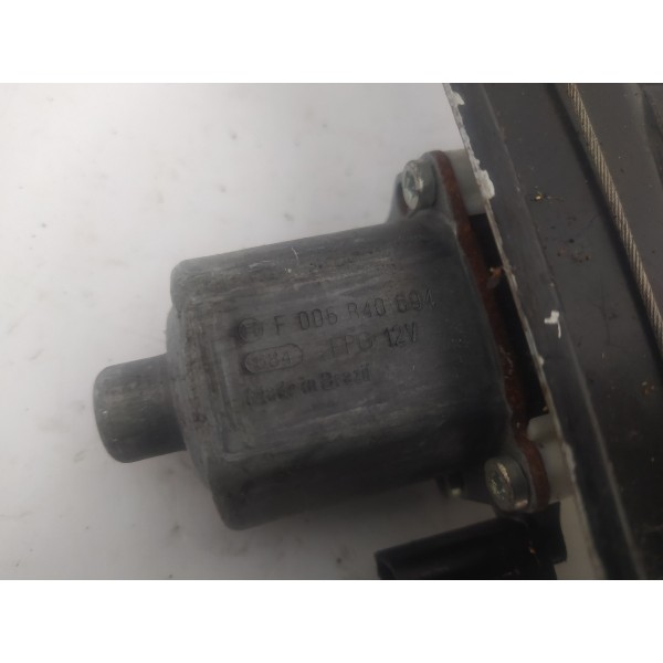 Máquina Vidro Traseira Direita Peugeot 208 2013 2014