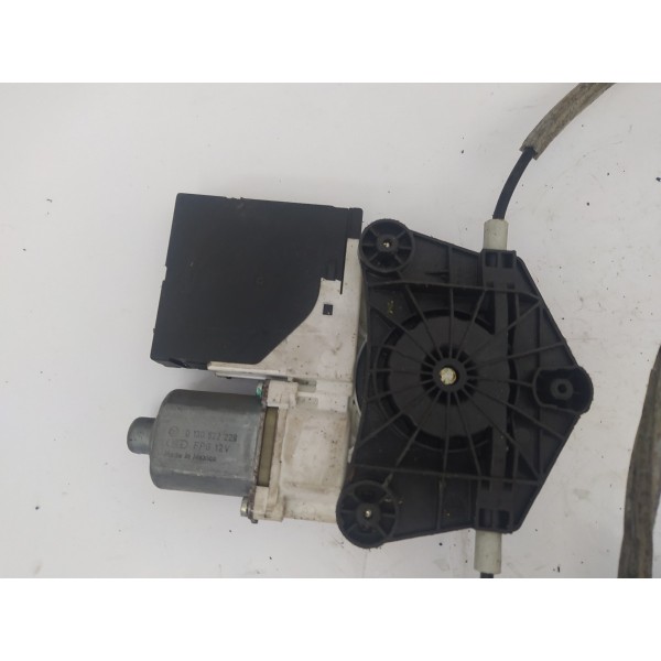 Máquina Vidro Dianteira Direita Volkswagen Jetta 2011 2012