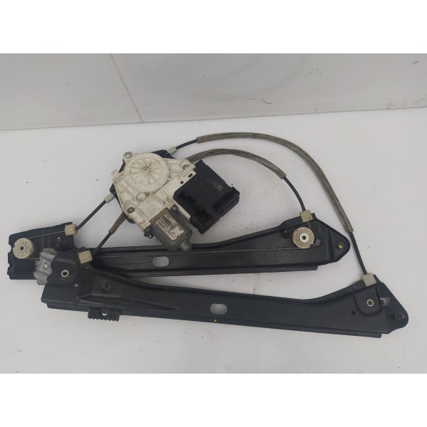 Máquina Vidro Dianteira Direita Volkswagen Jetta 2011 2012