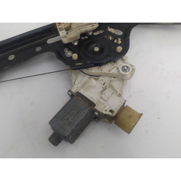 Máquina Vidro Dianteira Direita Bmw 320i 2009 2010 2011