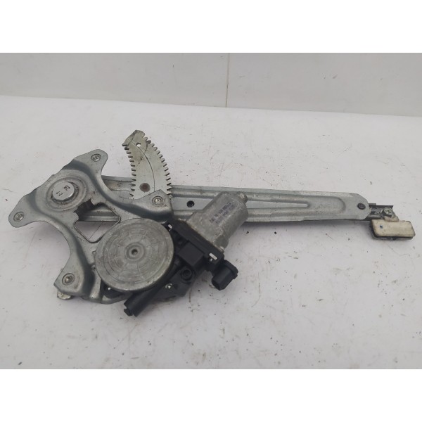 Máquina Vidro Traseira Direita Nissan Versa 2013 2014