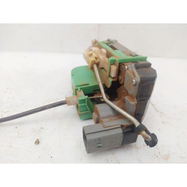 Fechadura Porta Traseira Esquerda Fiat Uno Vivace 2018 2019