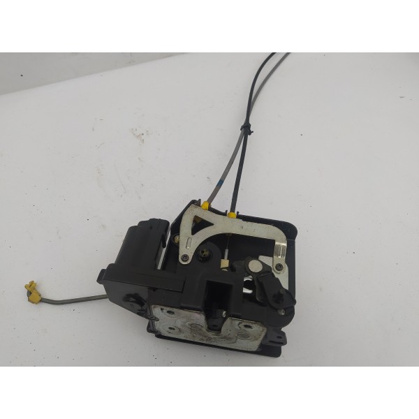Fechadura Porta Traseira Esquerda Ssangyong Kyron 2011 2012