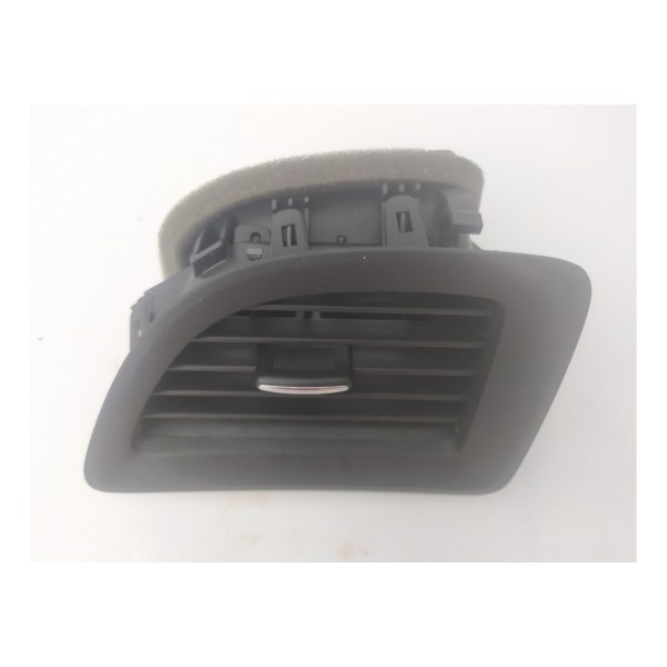 Difusor Ar Condicionado Direito Chevrolet Malibu 2011 2012