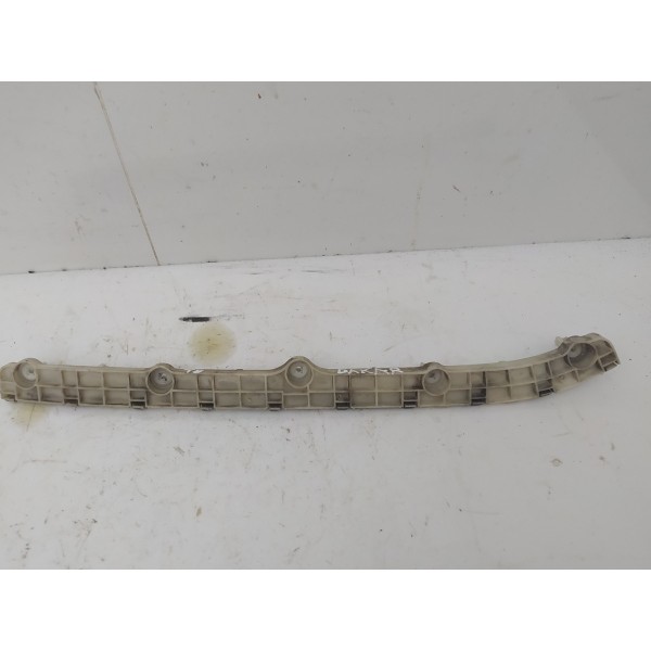 Guia Parachoque Traseiro Esquerdo Pajero Dakar 2013