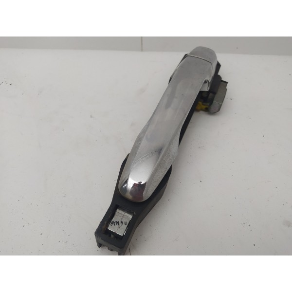 Maçaneta Externa Dianteira Direita Pajero Dakar 2013