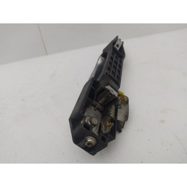 Maçaneta Externa Dianteira Direita Pajero Dakar 2013