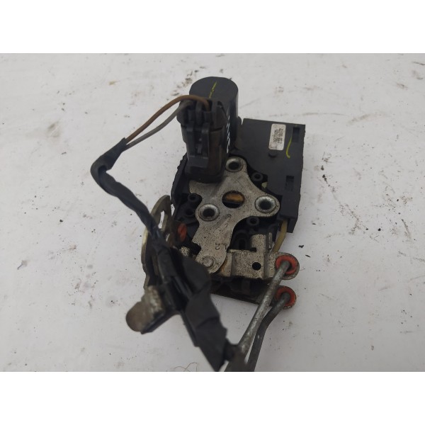 Fechadura Porta Dianteira Esquerda Chevrolet S10 2011