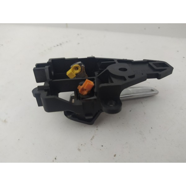 Maçaneta Interna Traseira Esquerda Pajero Dakar 2013