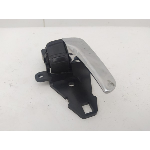 Maçaneta Interna Dianteira Direita Pajero Dakar 2013