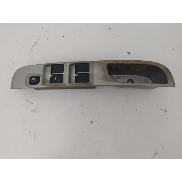 Botão Comando Vidro Dianteiro Esquerdo Pajero Dakar 2013