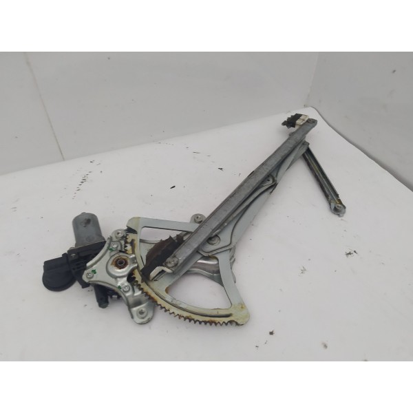 Máquina Vidro Dianteira Esquerda Toyota Hilux Sw4 2013 2014