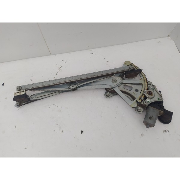 Máquina Vidro Dianteira Esquerda Toyota Hilux Sw4 2013 2014