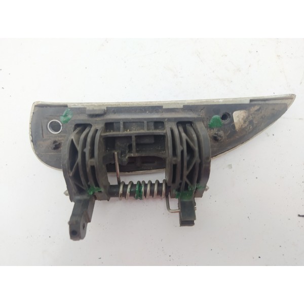 Maçaneta Externa Dianteira Direita Renault Sandero 2015 2016